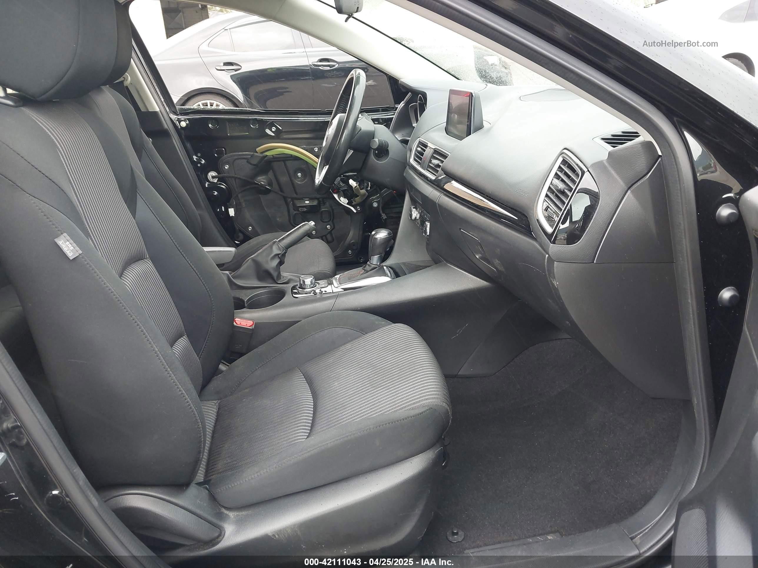 2014 Mazda Mazda3 I Touring Black vin: JM1BM1L73E1172987