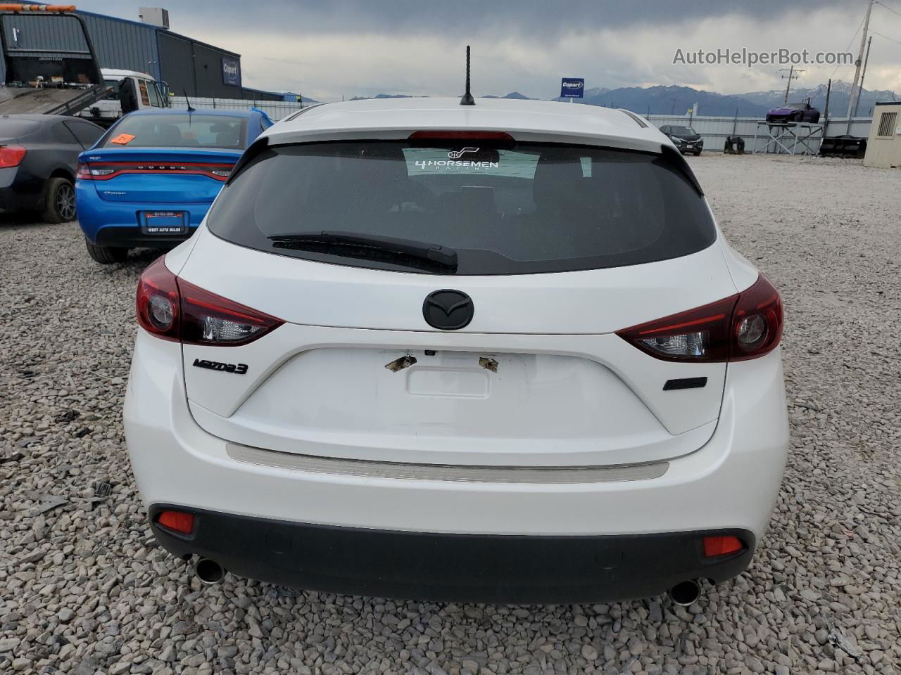 2015 Mazda 3 Touring White vin: JM1BM1L75F1232950