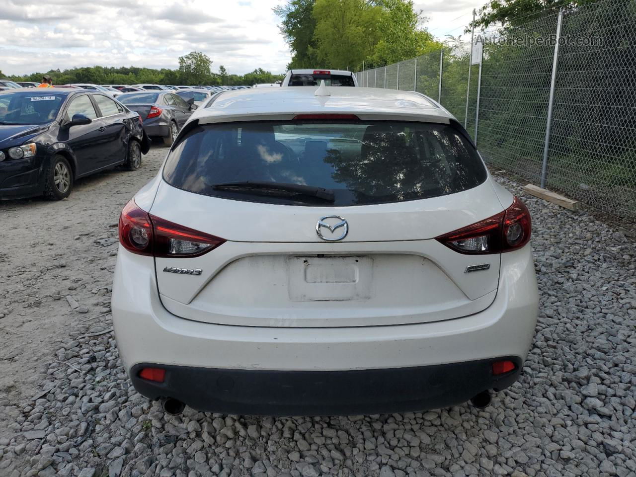 2016 Mazda 3 Touring White vin: JM1BM1M73G1326504