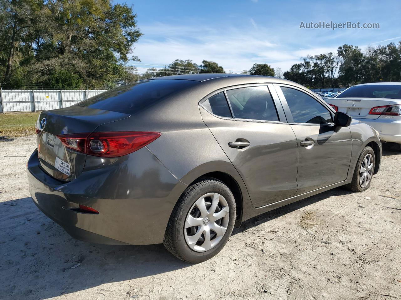 2014 Mazda 3 Sv Gray vin: JM1BM1T71E1215464