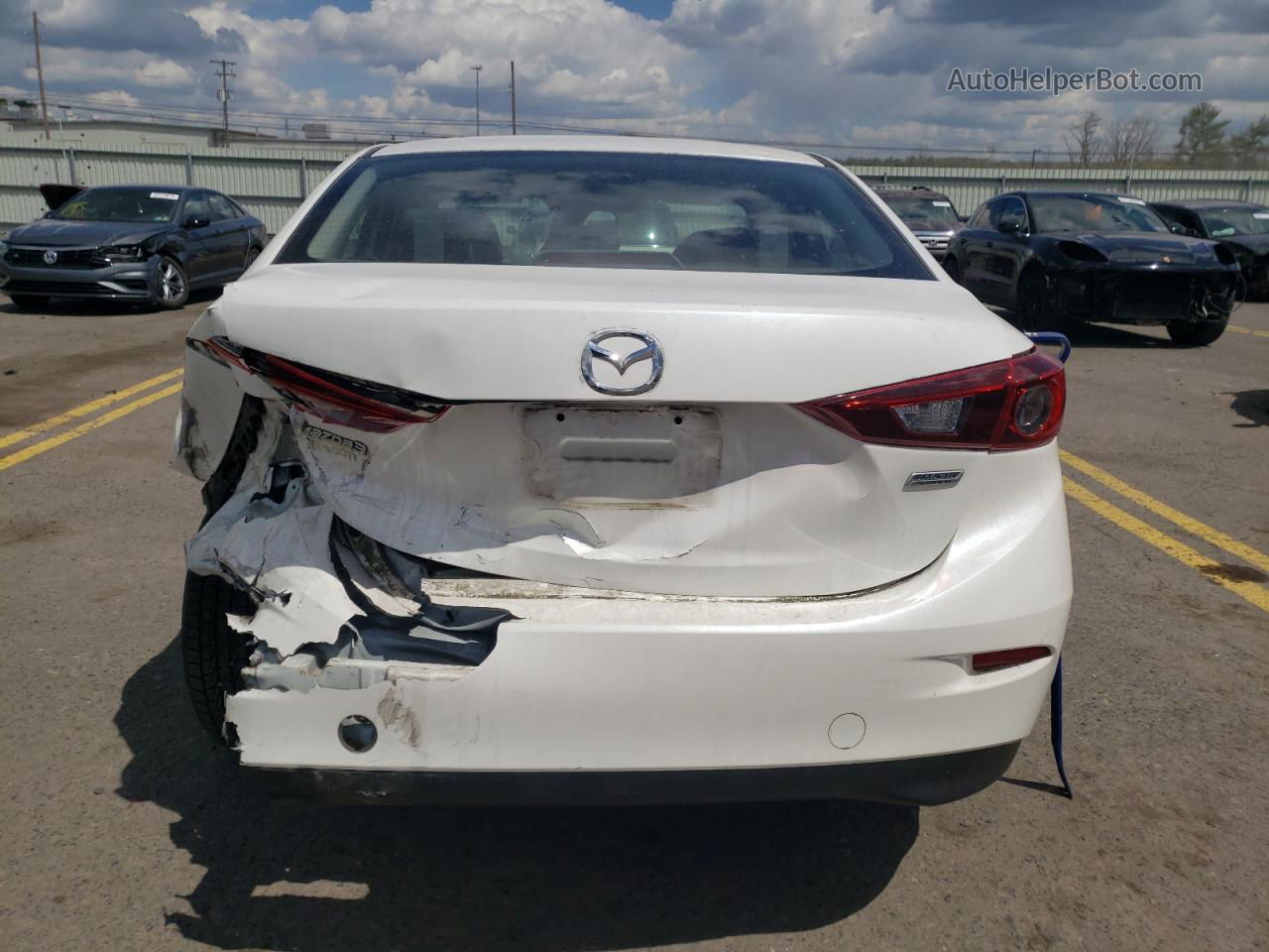 2014 Mazda 3 Sv White vin: JM1BM1T78E1214473