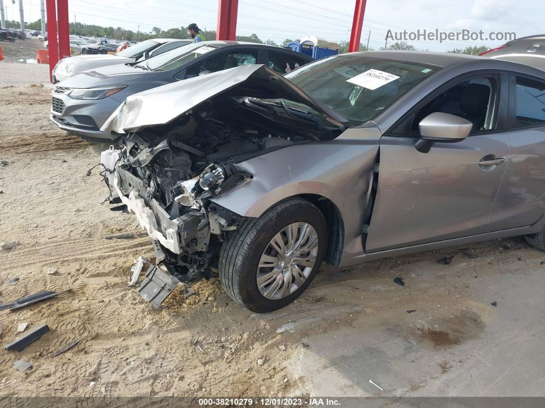 2014 Mazda Mazda3 I Sport Gray vin: JM1BM1U70E1187171