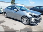 2016 Mazda Mazda3 I Sport Silver vin: JM1BM1U73G1346896