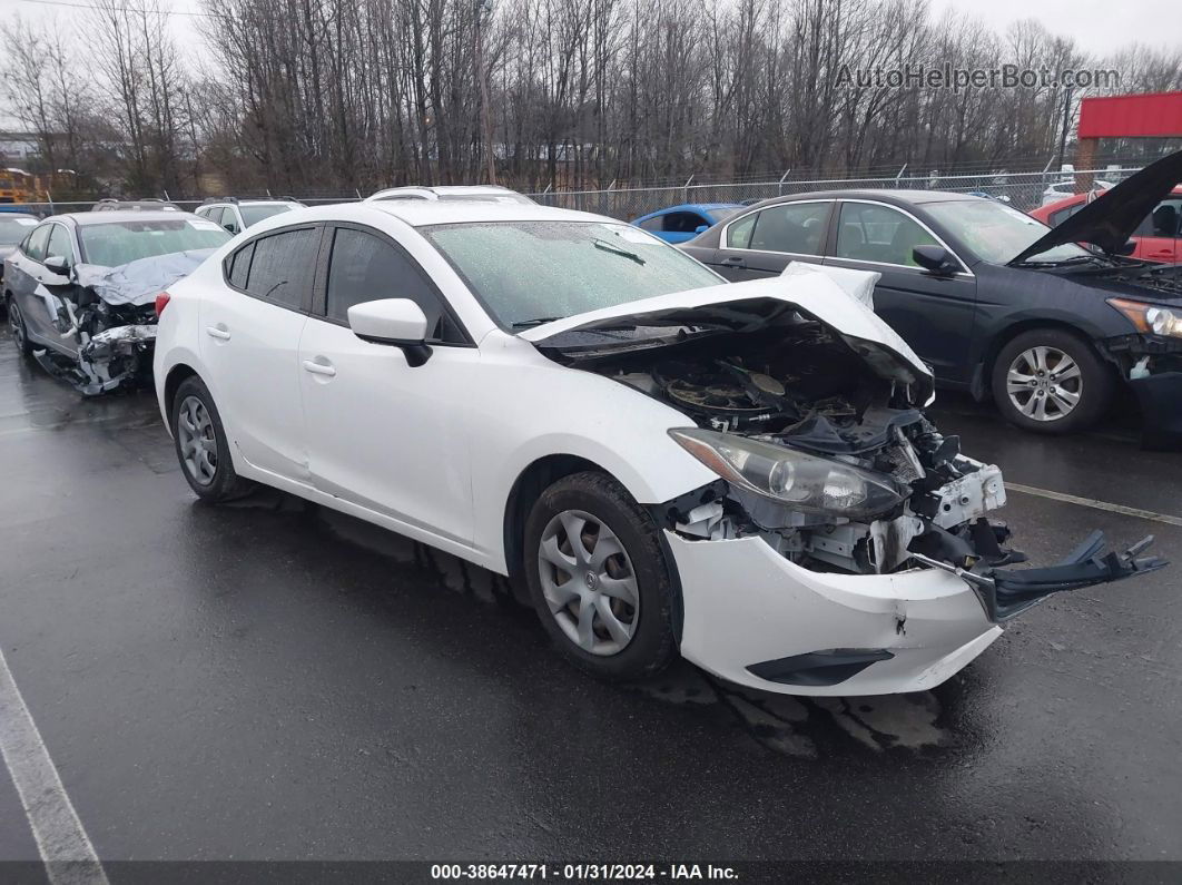 2014 Mazda Mazda3   White vin: JM1BM1U74E1120010