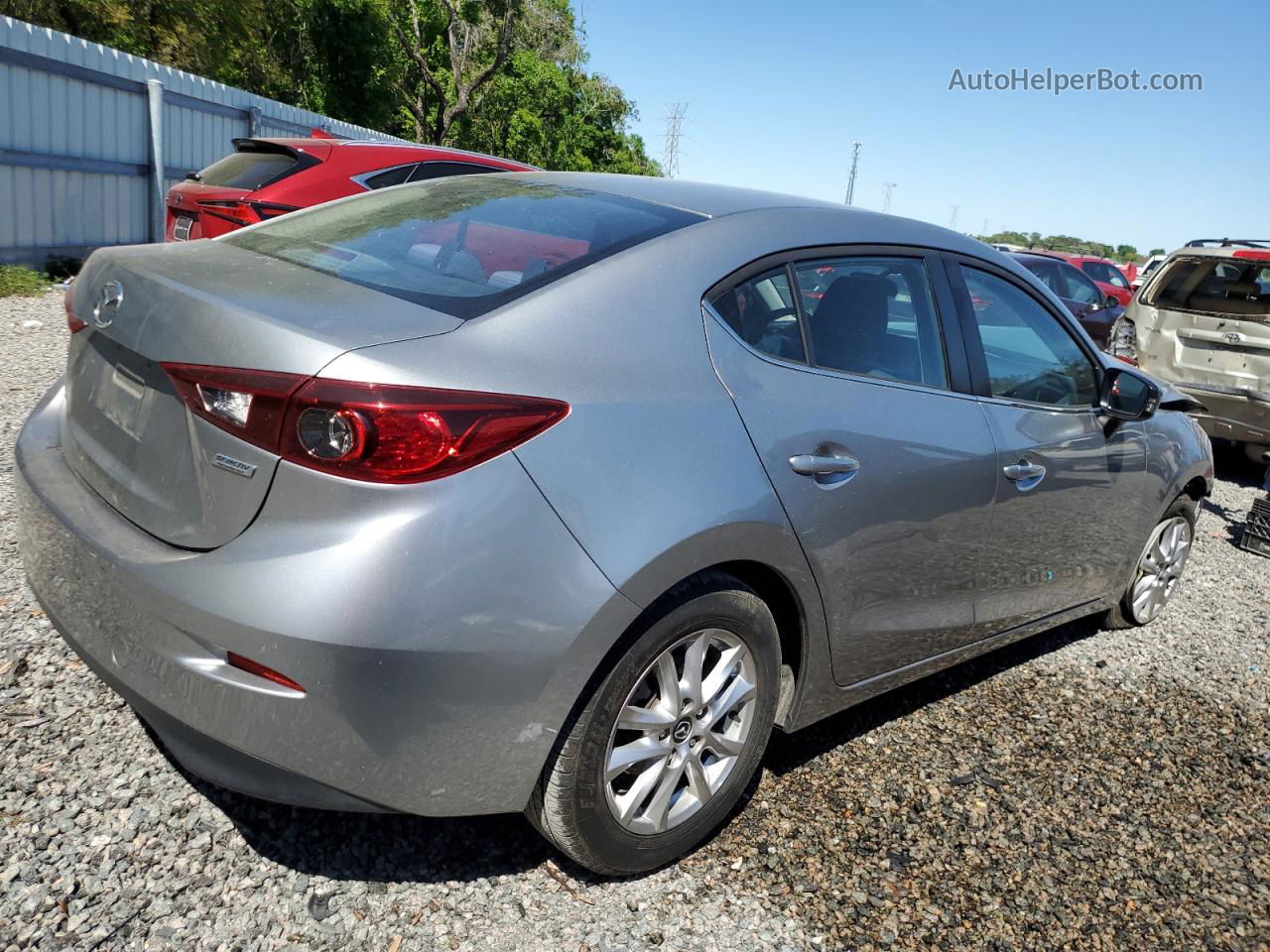 2016 Mazda 3 Sport Серебряный vin: JM1BM1U75G1334443