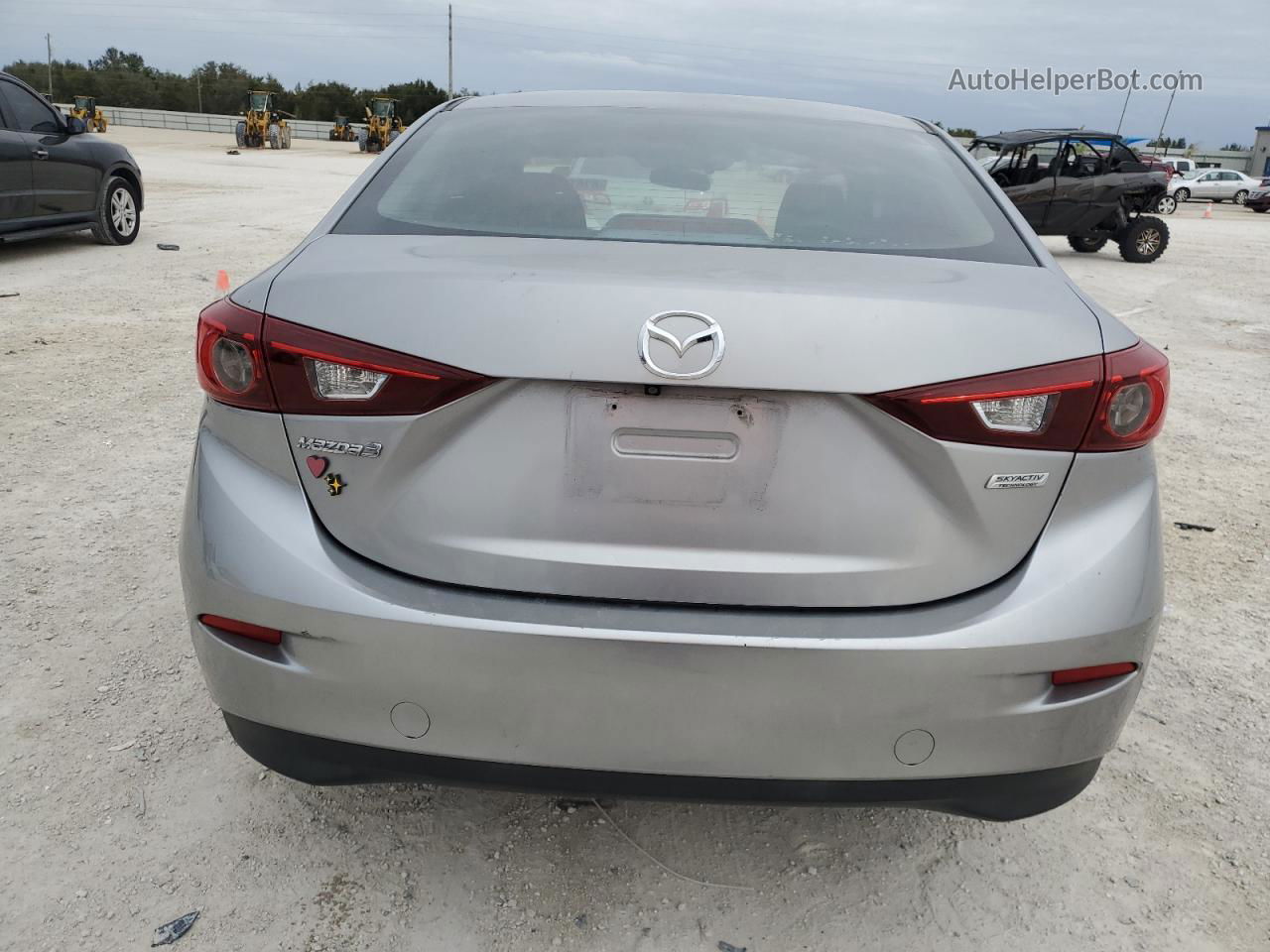 2016 Mazda 3 Sport Silver vin: JM1BM1U78G1326871