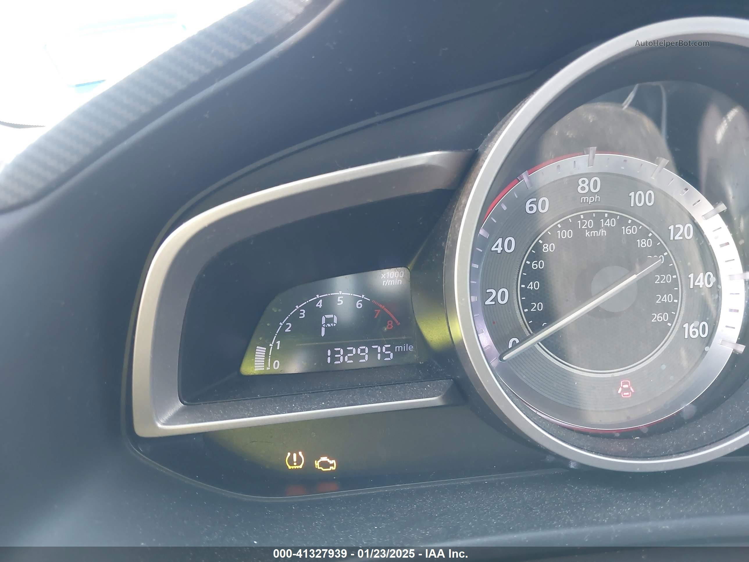 2014 Mazda Mazda3 I Sport Silver vin: JM1BM1U79E1141385