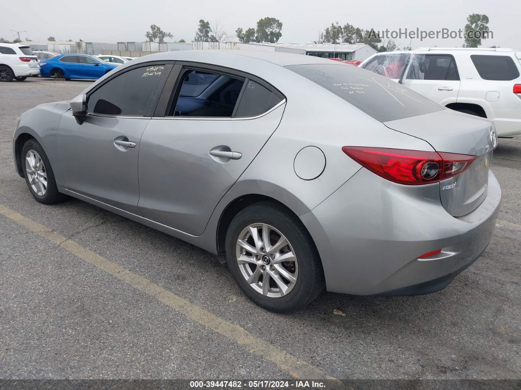 2016 Mazda Mazda3   Серебряный vin: JM1BM1U79G1311022