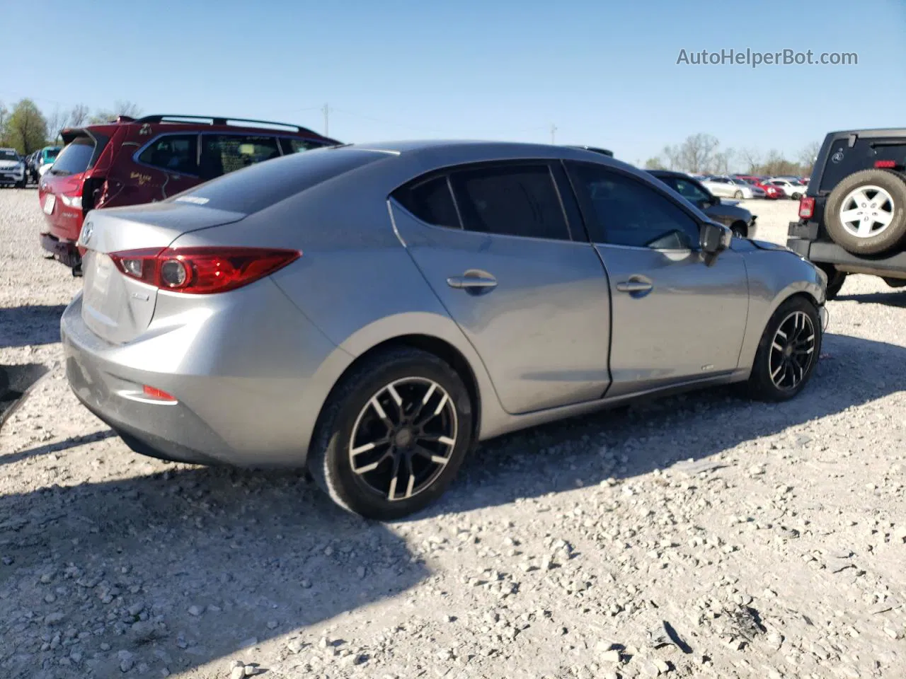 2016 Mazda 3 Sport Silver vin: JM1BM1U7XG1310624