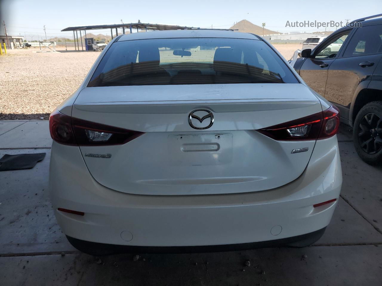 2014 Mazda 3 Touring White vin: JM1BM1V72E1115550