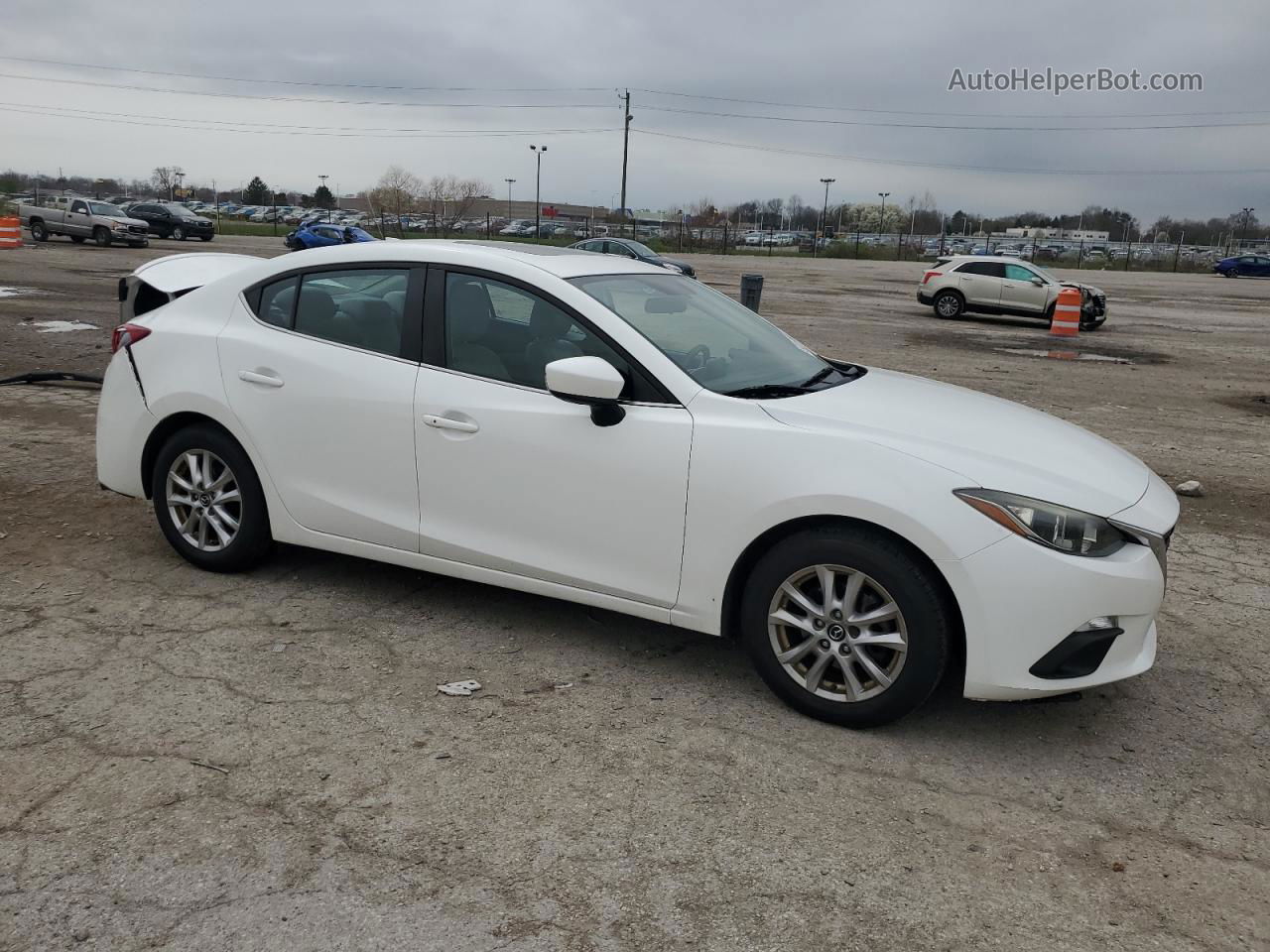 2014 Mazda 3 Touring White vin: JM1BM1V75E1184622