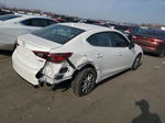 2015 Mazda 3 Touring White vin: JM1BM1V76F1255134