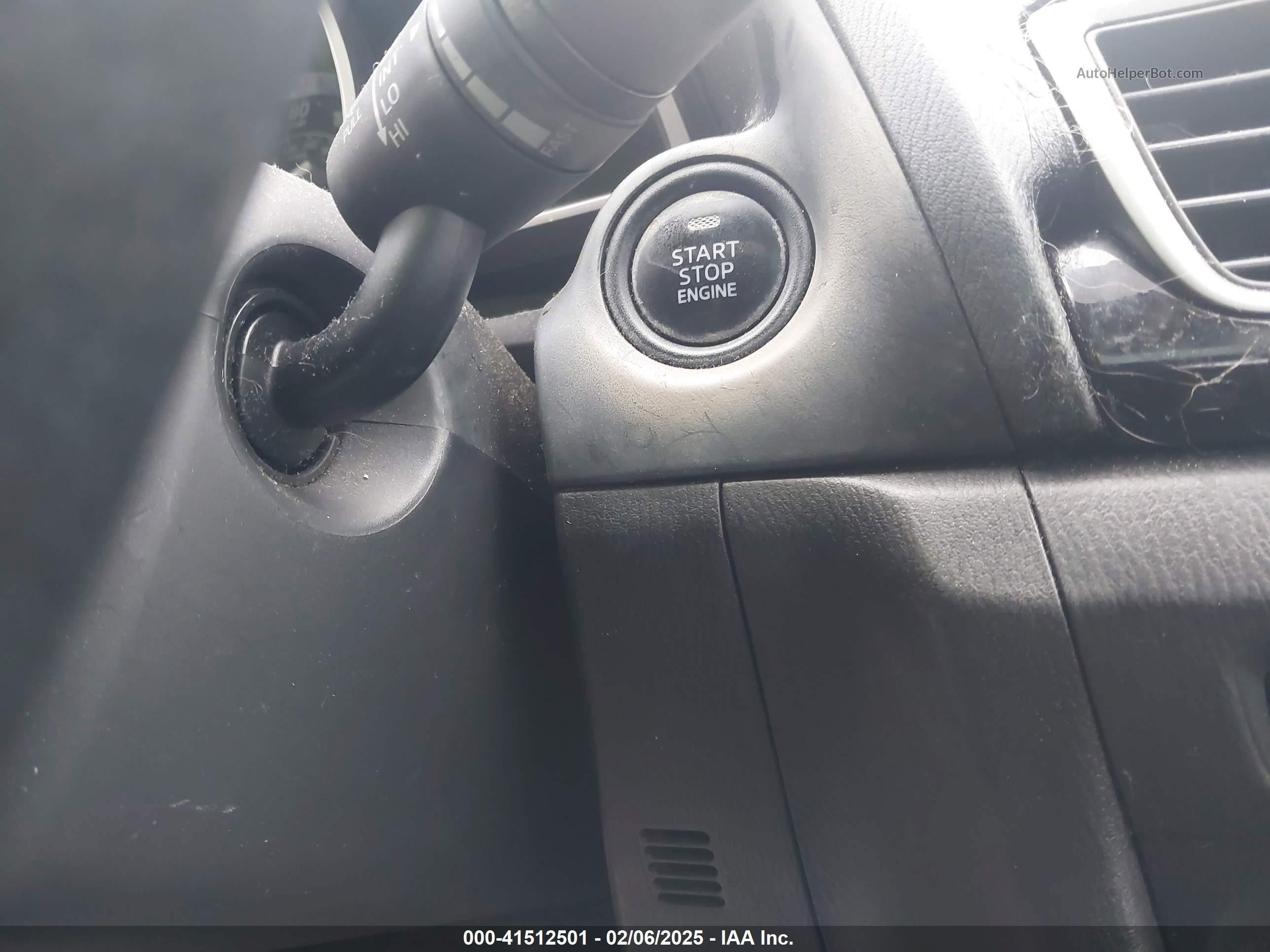 2014 Mazda Mazda3 I Grand Touring Черный vin: JM1BM1W79E1155302