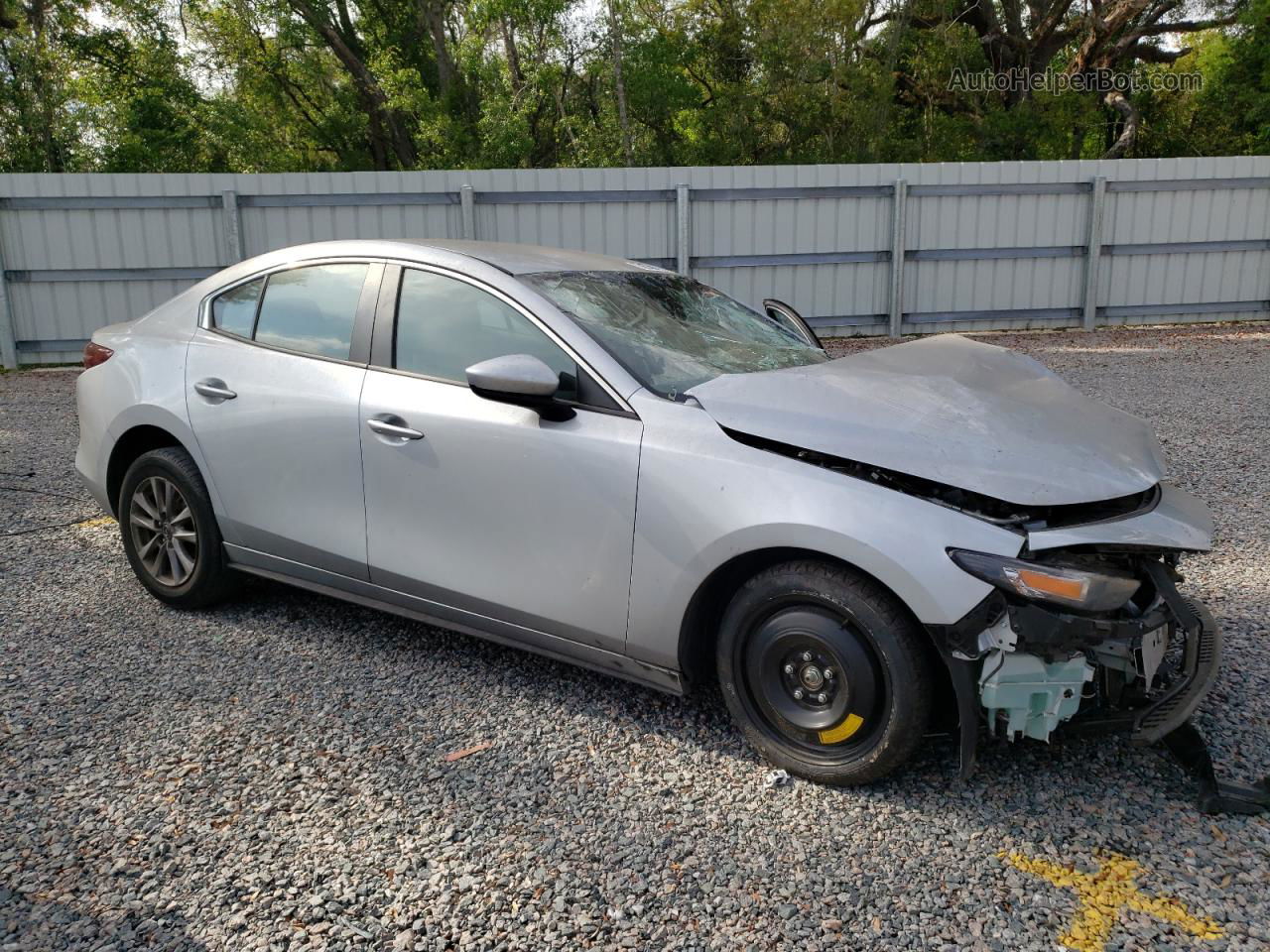 2021 Mazda 3 Silver vin: JM1BPAA74M1329046