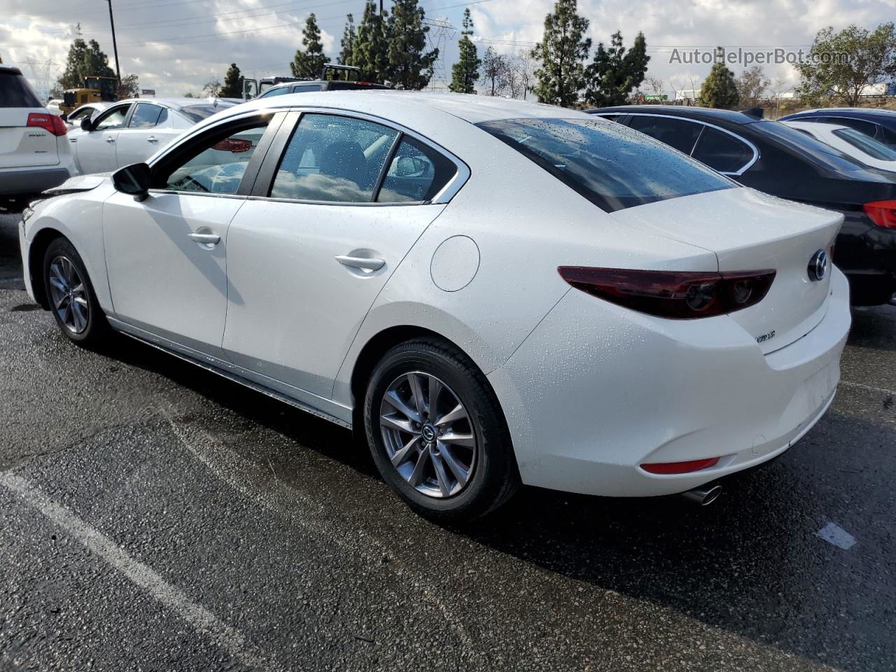 2021 Mazda 3  Белый vin: JM1BPAAL9M1305726