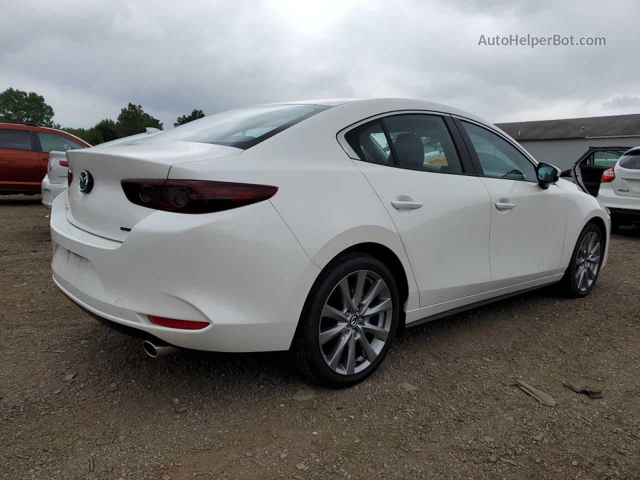 2021 Mazda 3 Select White vin: JM1BPABL6M1339203