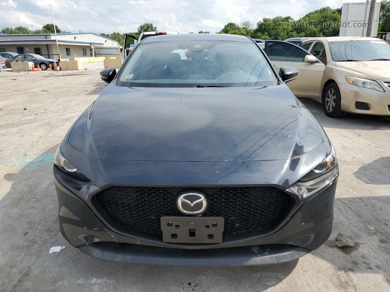 2021 Mazda 3 Select Черный vin: JM1BPAKL2M1330403