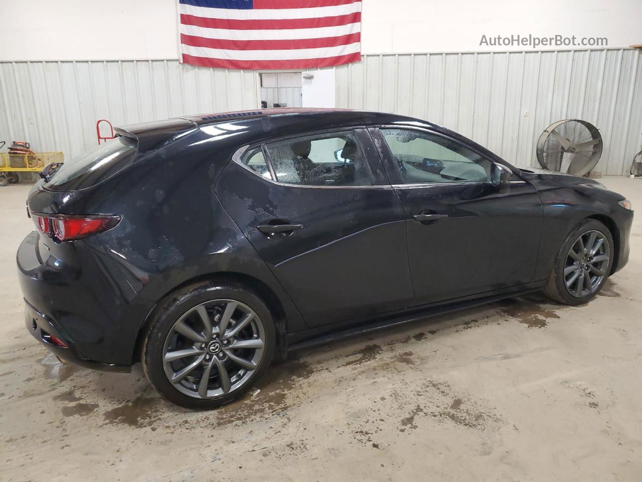 2021 Mazda 3 Select Черный vin: JM1BPAKL9M1337090