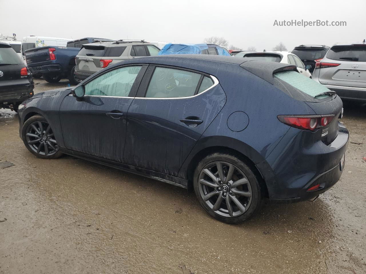 2021 Mazda 3 Preferred Синий vin: JM1BPALL5M1310774