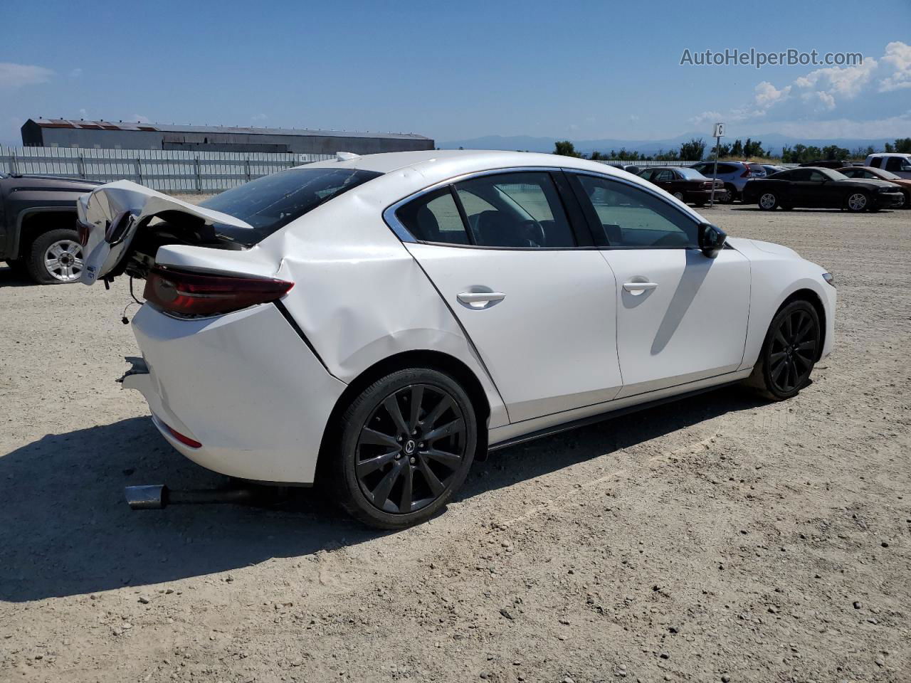 2021 Mazda 3  White vin: JM1BPBAY7M1329847