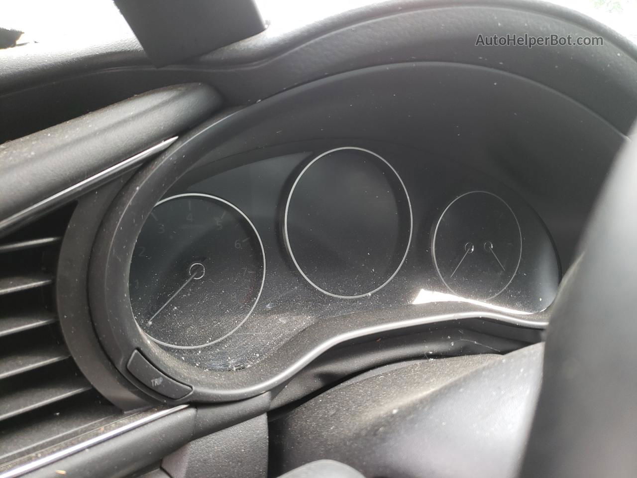 2021 Mazda 3 Premium Серебряный vin: JM1BPBDY5M1320964