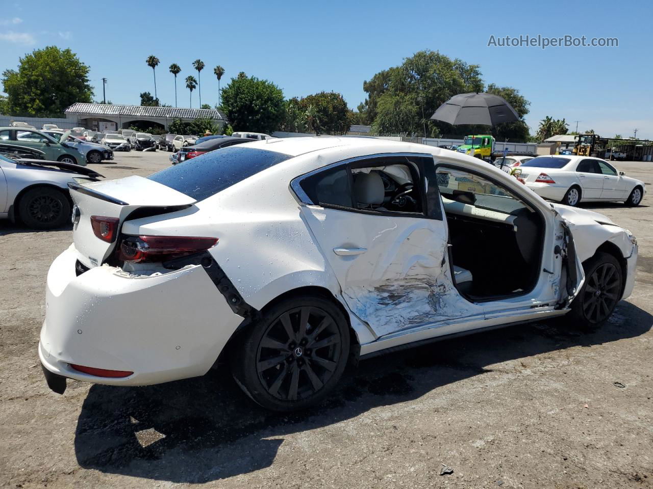 2021 Mazda 3 Premium Plus Белый vin: JM1BPBEY9M1324305