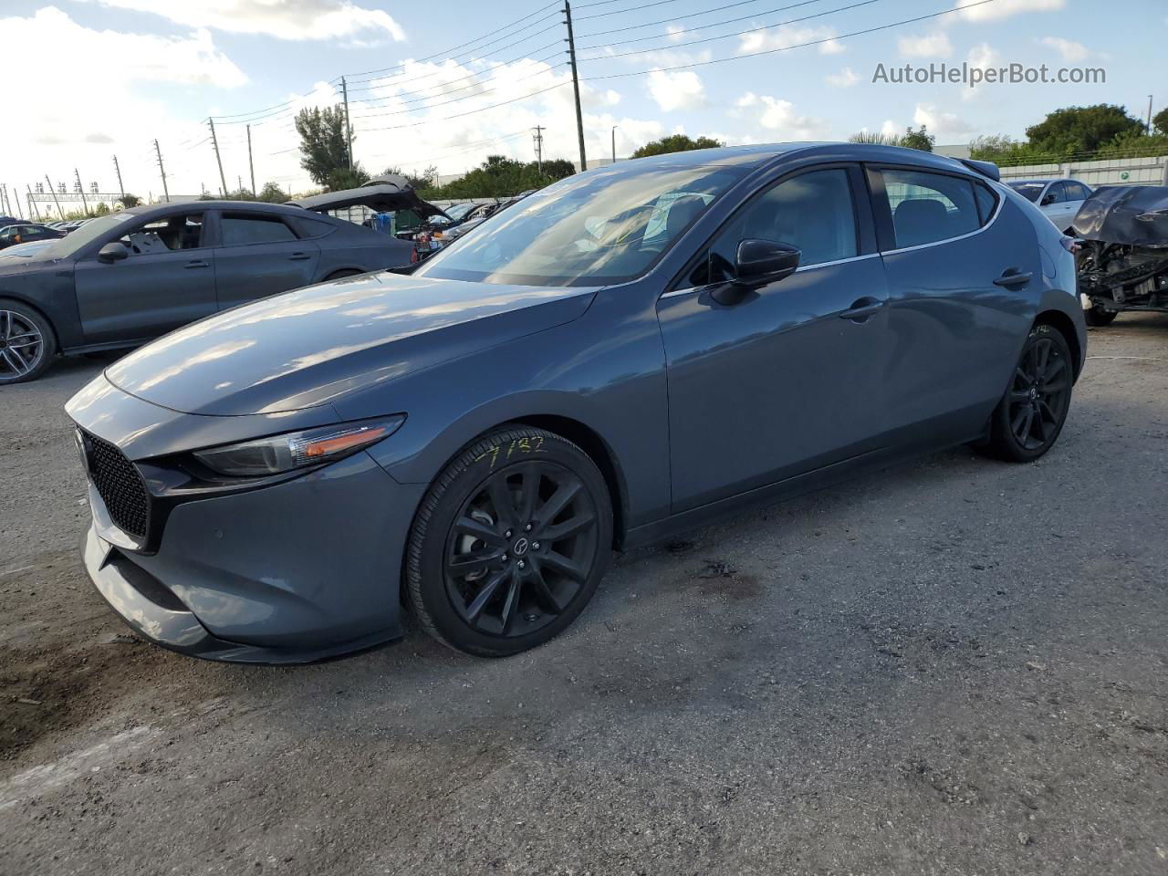 2021 Mazda 3 Premium Plus Серый vin: JM1BPBNY4M1402845