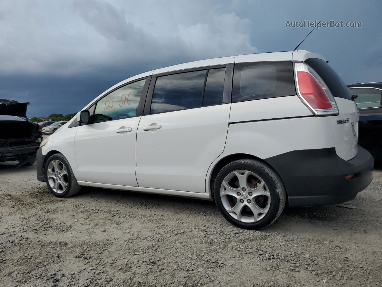 2010 Mazda 5  White vin: JM1CR2W37A0388832