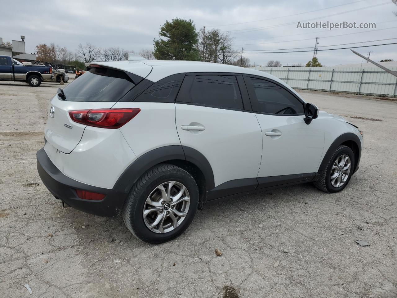 2017 Mazda Cx-3 Sport Silver vin: JM1DKFB72H0162202