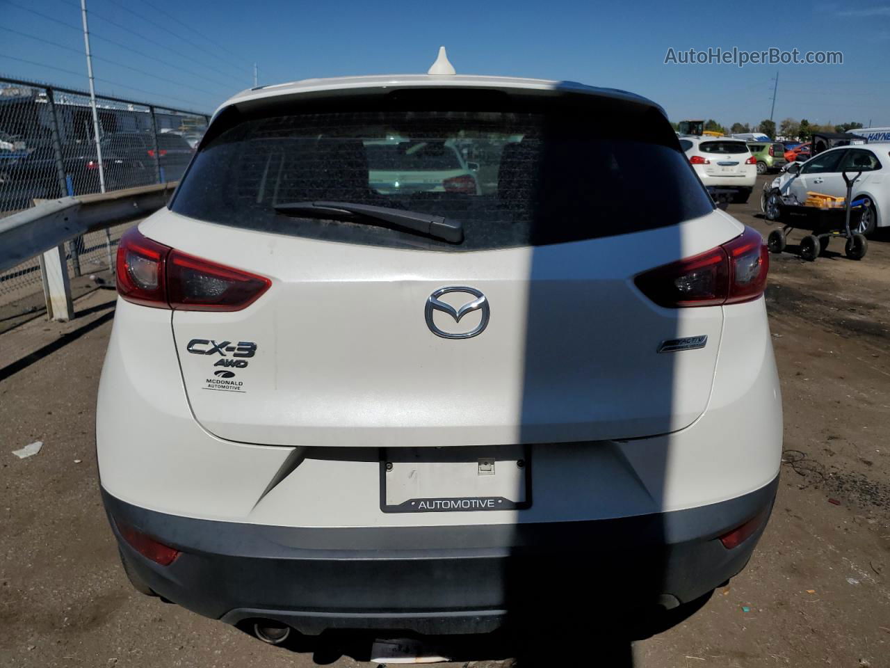 2018 Mazda Cx-3 Grand Touring White vin: JM1DKFD73J0312627