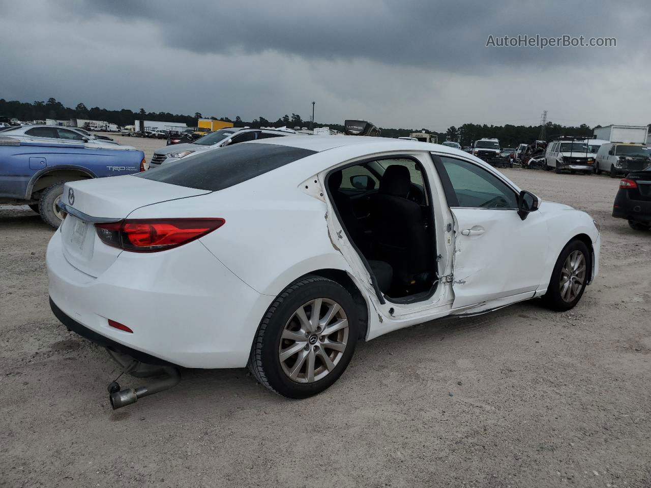 2015 Mazda 6 Sport White vin: JM1GJ1U55F1184474