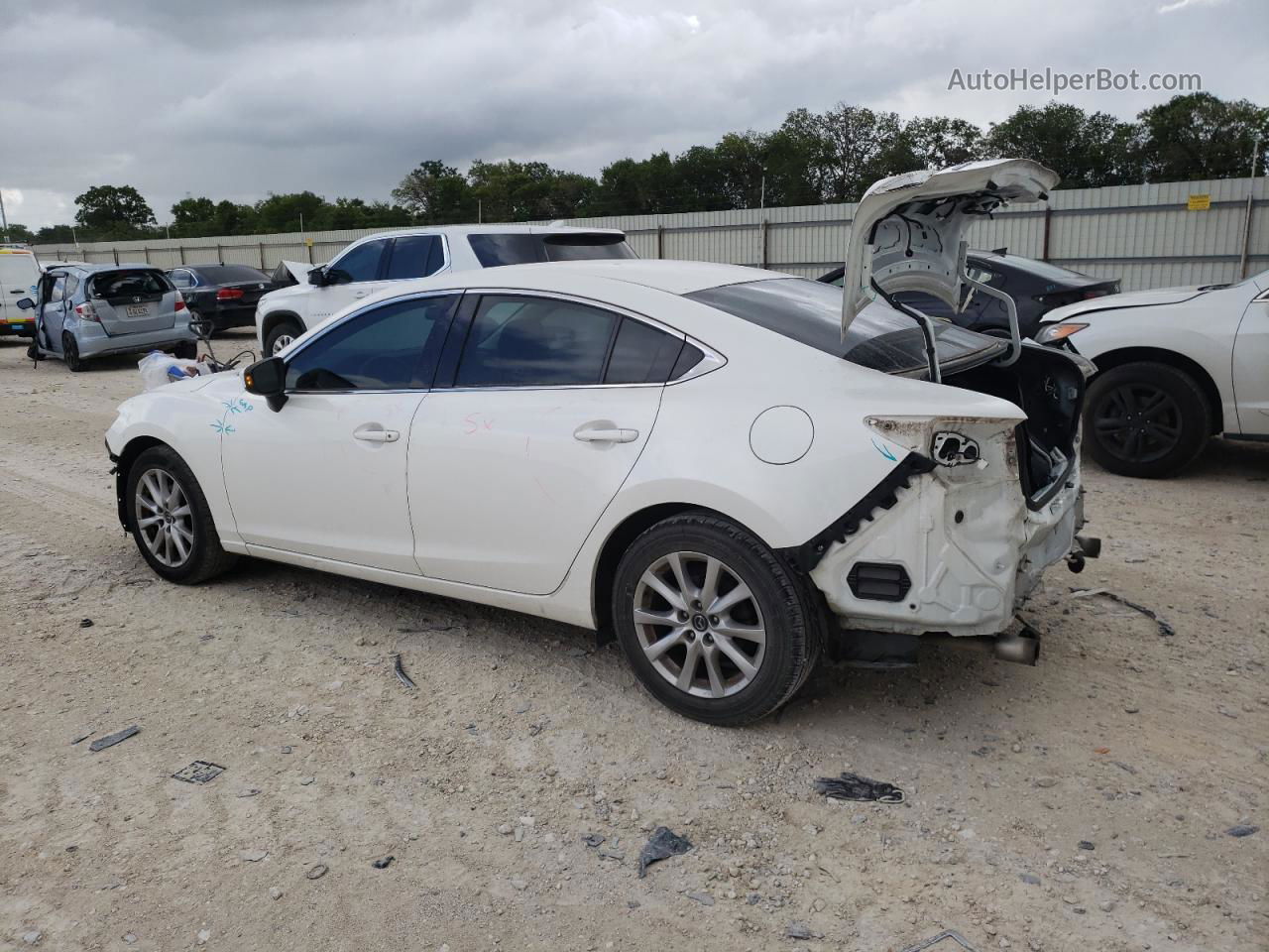 2015 Mazda 6 Sport White vin: JM1GJ1U55F1195023