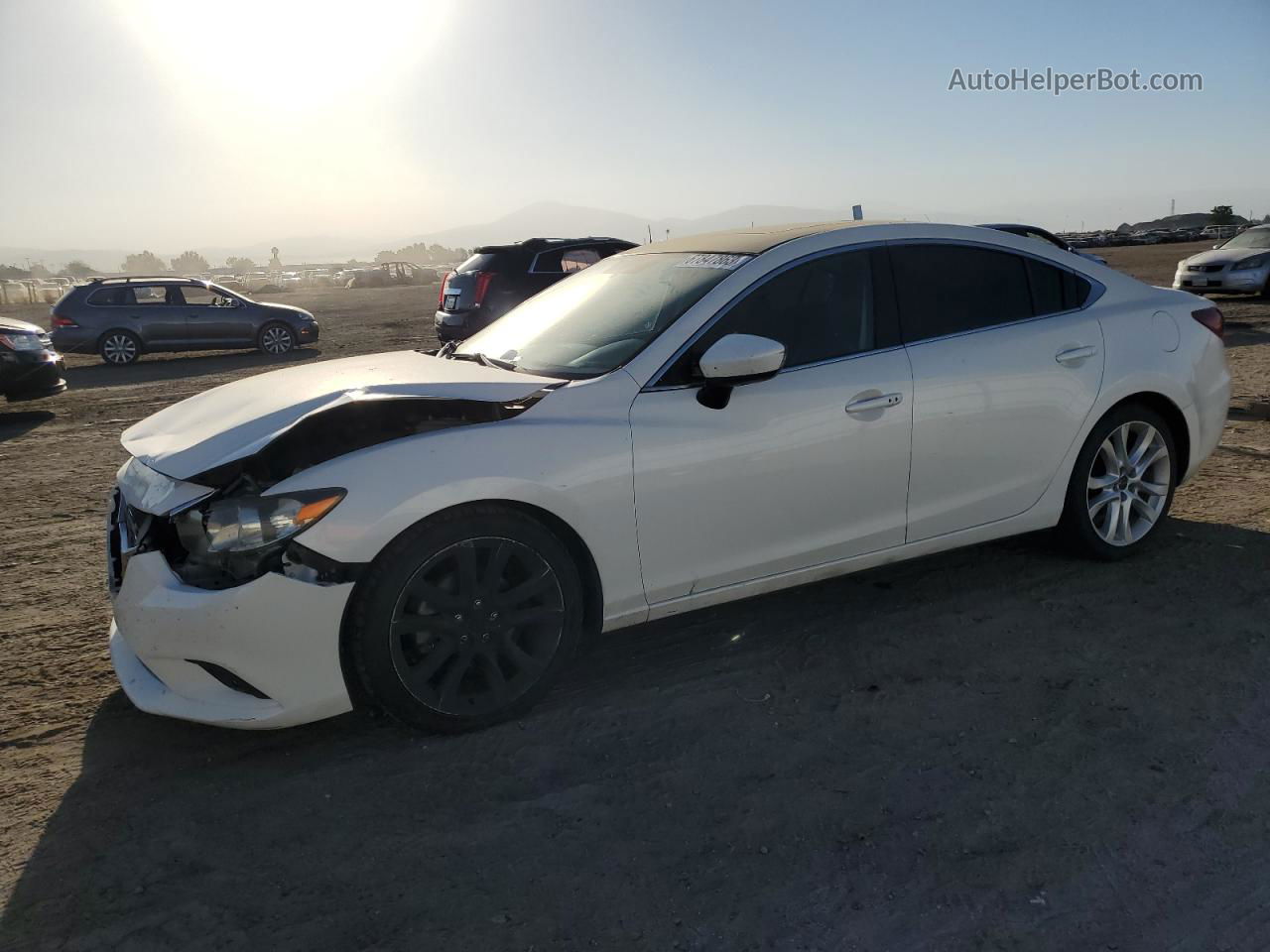 2015 Mazda 6 Touring White vin: JM1GJ1V56F1194882