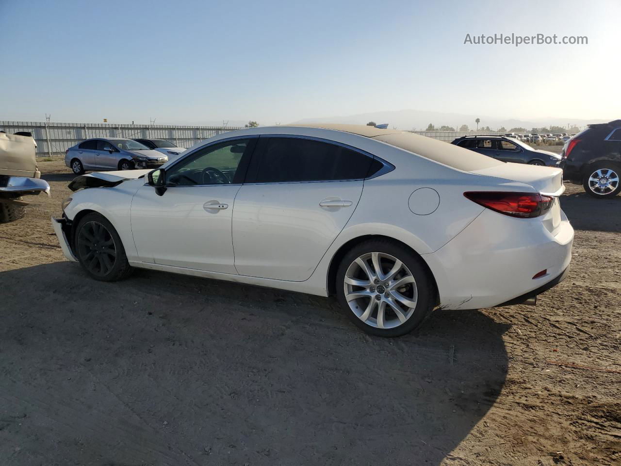 2015 Mazda 6 Touring White vin: JM1GJ1V56F1194882