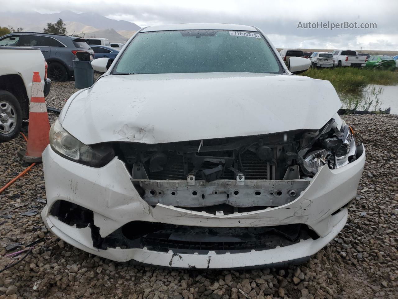 2015 Mazda 6 Touring White vin: JM1GJ1V56F1204844