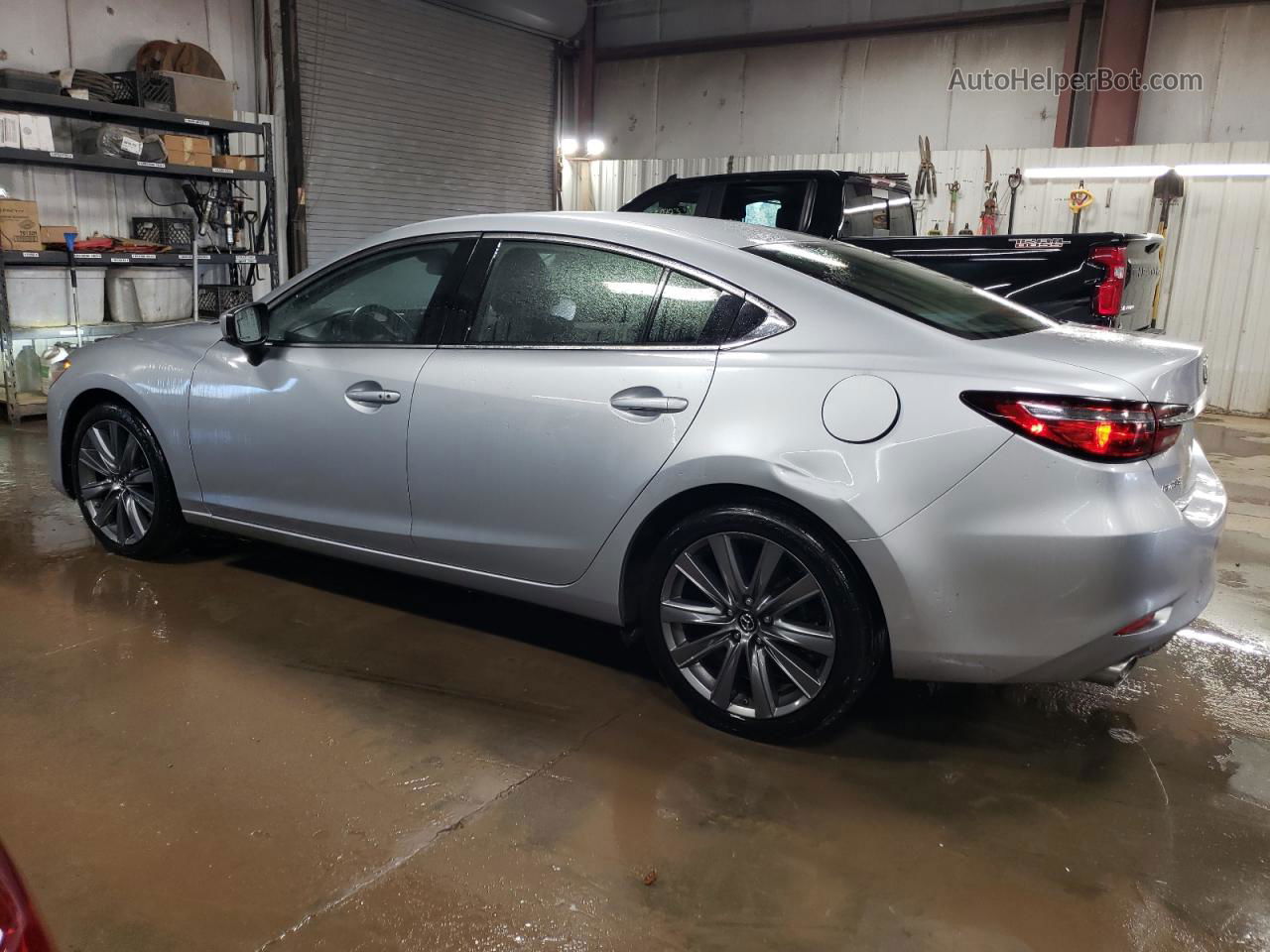 2018 Mazda 6 Touring Silver vin: JM1GL1VM6J1306588