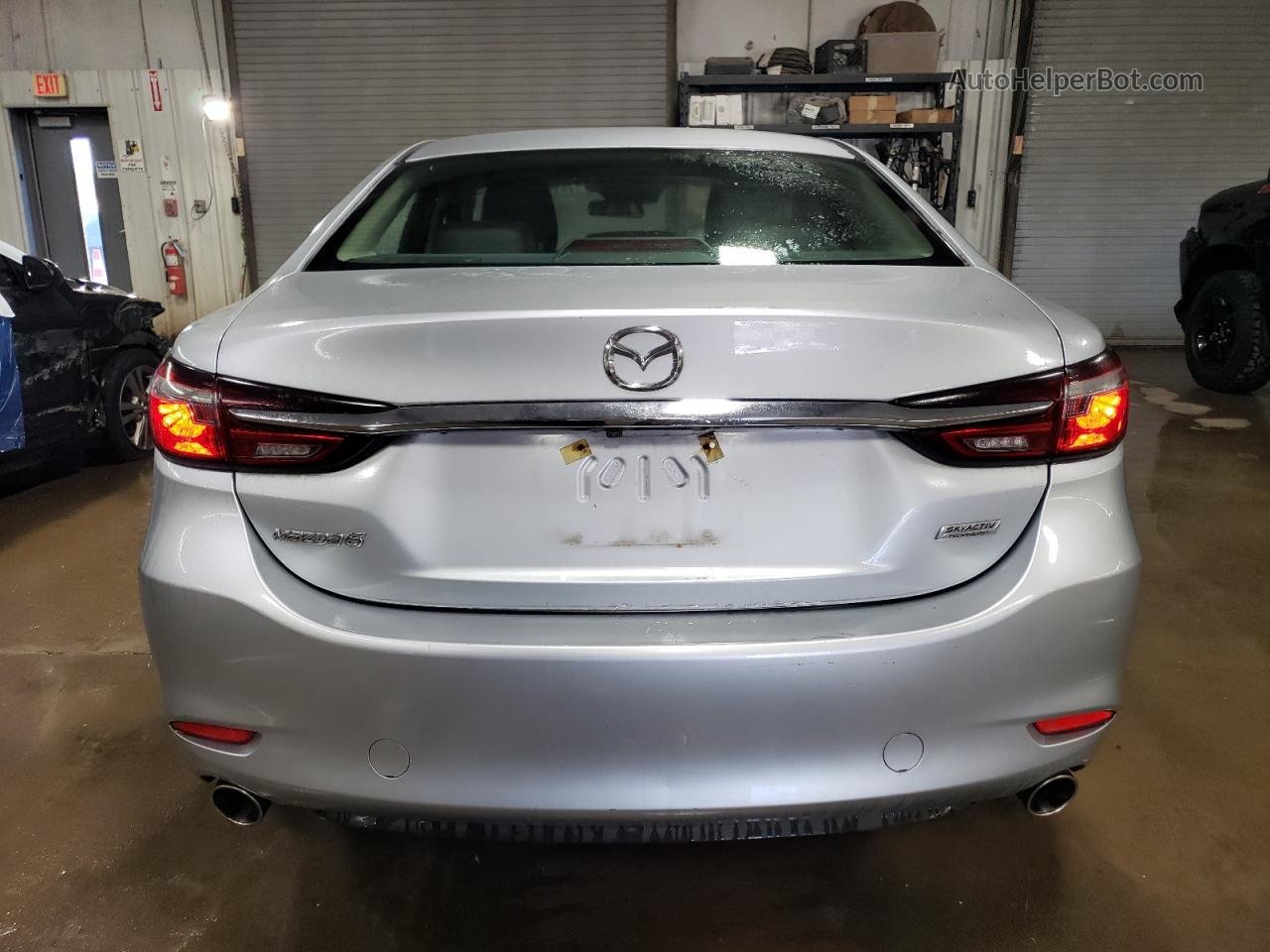 2018 Mazda 6 Touring Silver vin: JM1GL1VM6J1306588