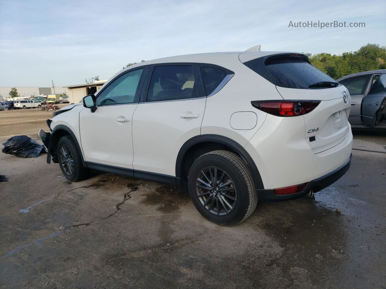 2019 Mazda Cx-5 Touring White vin: JM3KFACM6K1633280