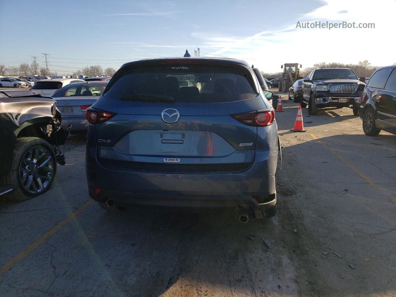 2019 Mazda Cx-5 Touring Blue vin: JM3KFACMXK1620807