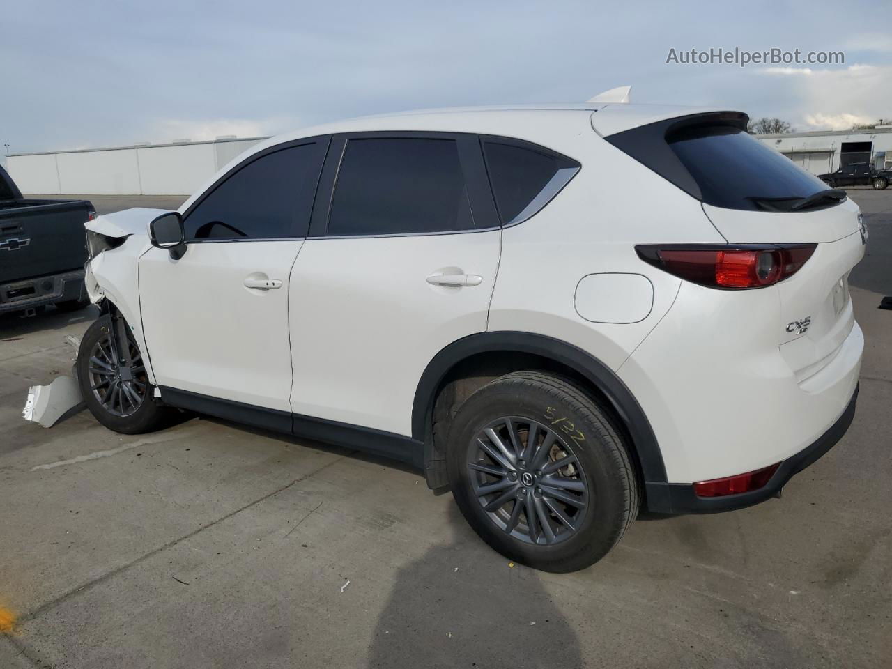 2021 Mazda Cx-5 Touring White vin: JM3KFBCM7M0349977