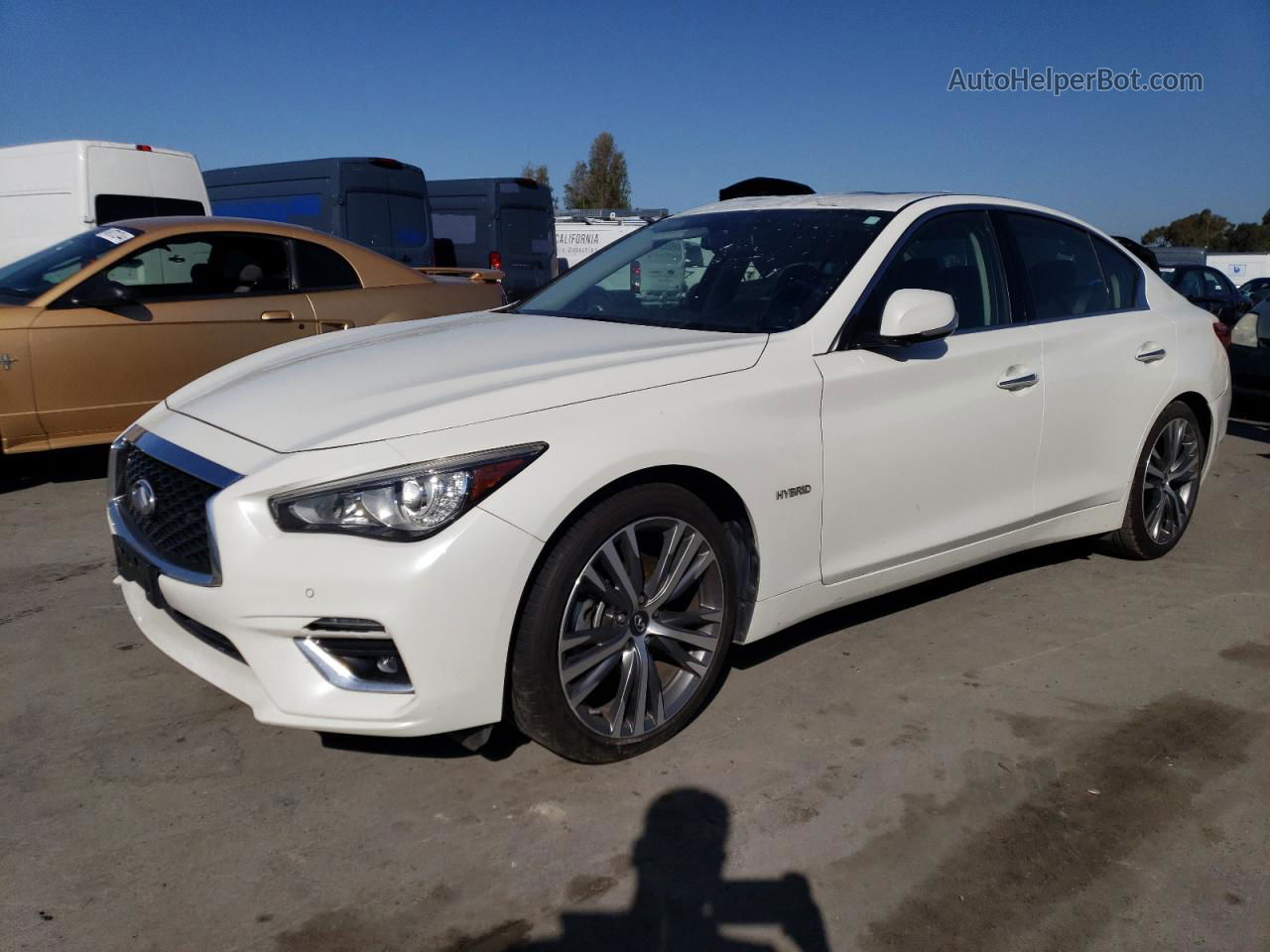 2018 Infiniti Q50 Hybrid Luxe Белый vin: JN1AV7AR4JM540024