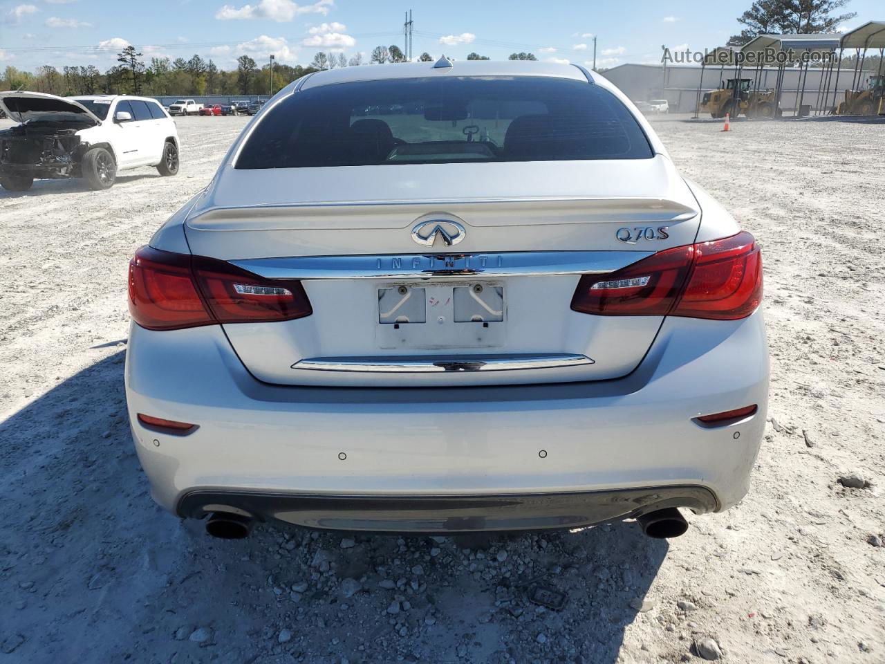 2016 Infiniti Q70 5.6 Silver vin: JN1AY1AP1GM100015