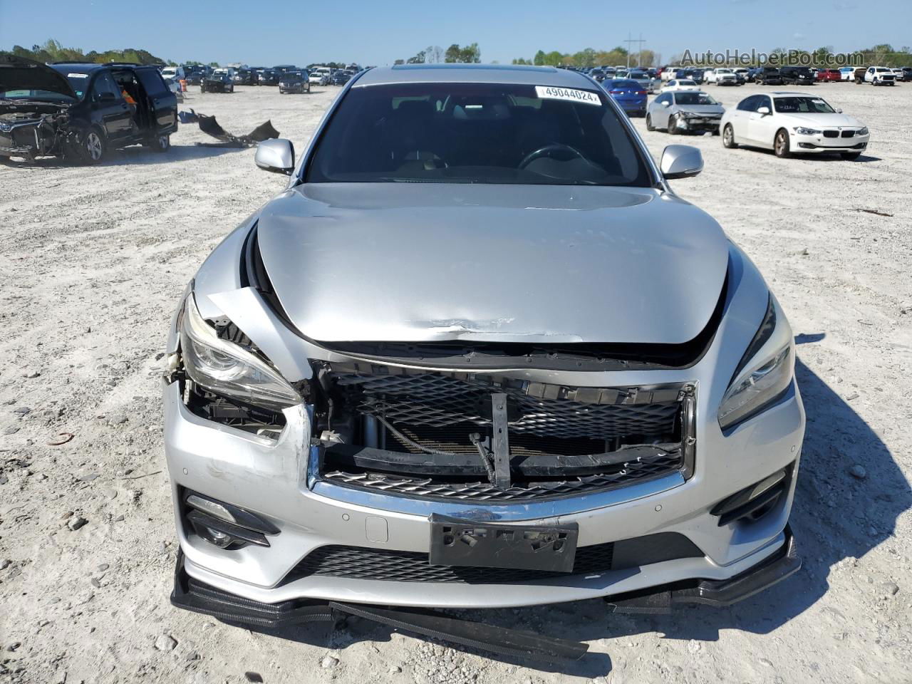 2016 Infiniti Q70 5.6 Silver vin: JN1AY1AP1GM100015