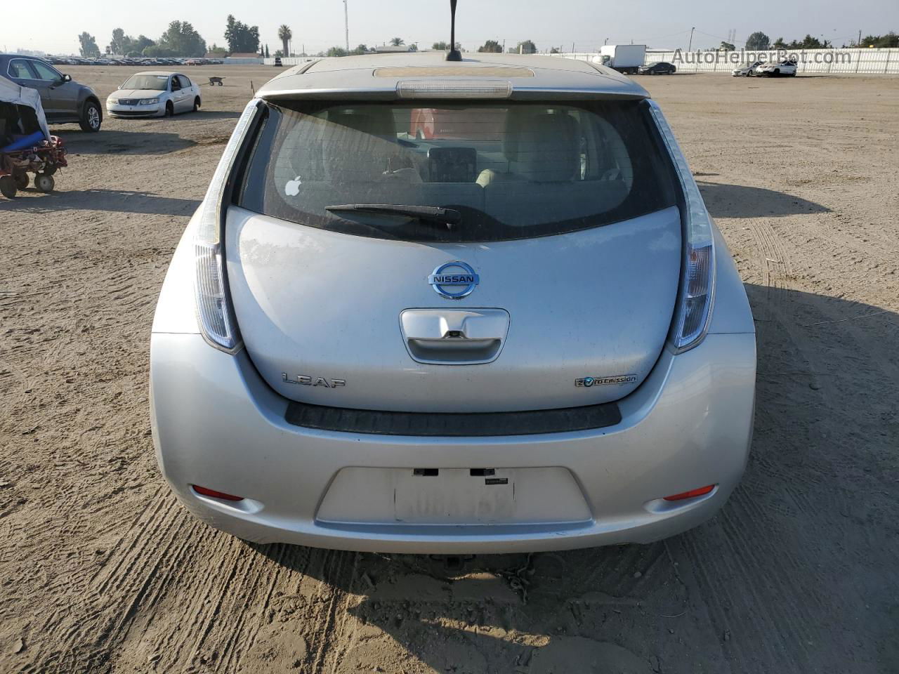 2011 Nissan Leaf Sv Серебряный vin: JN1AZ0CP0BT007263