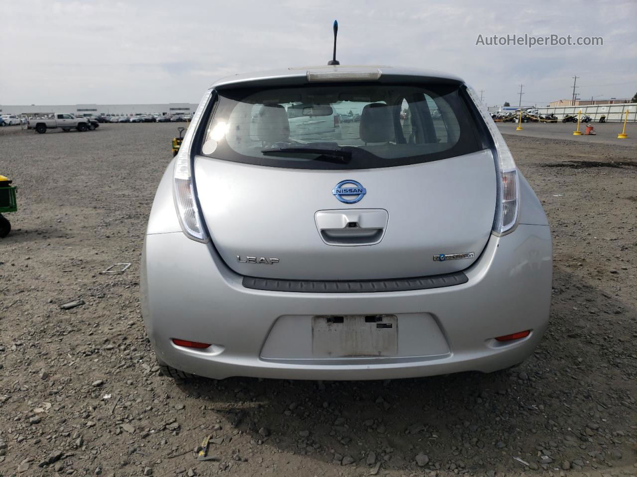 2011 Nissan Leaf Sv Silver vin: JN1AZ0CP2BT004011