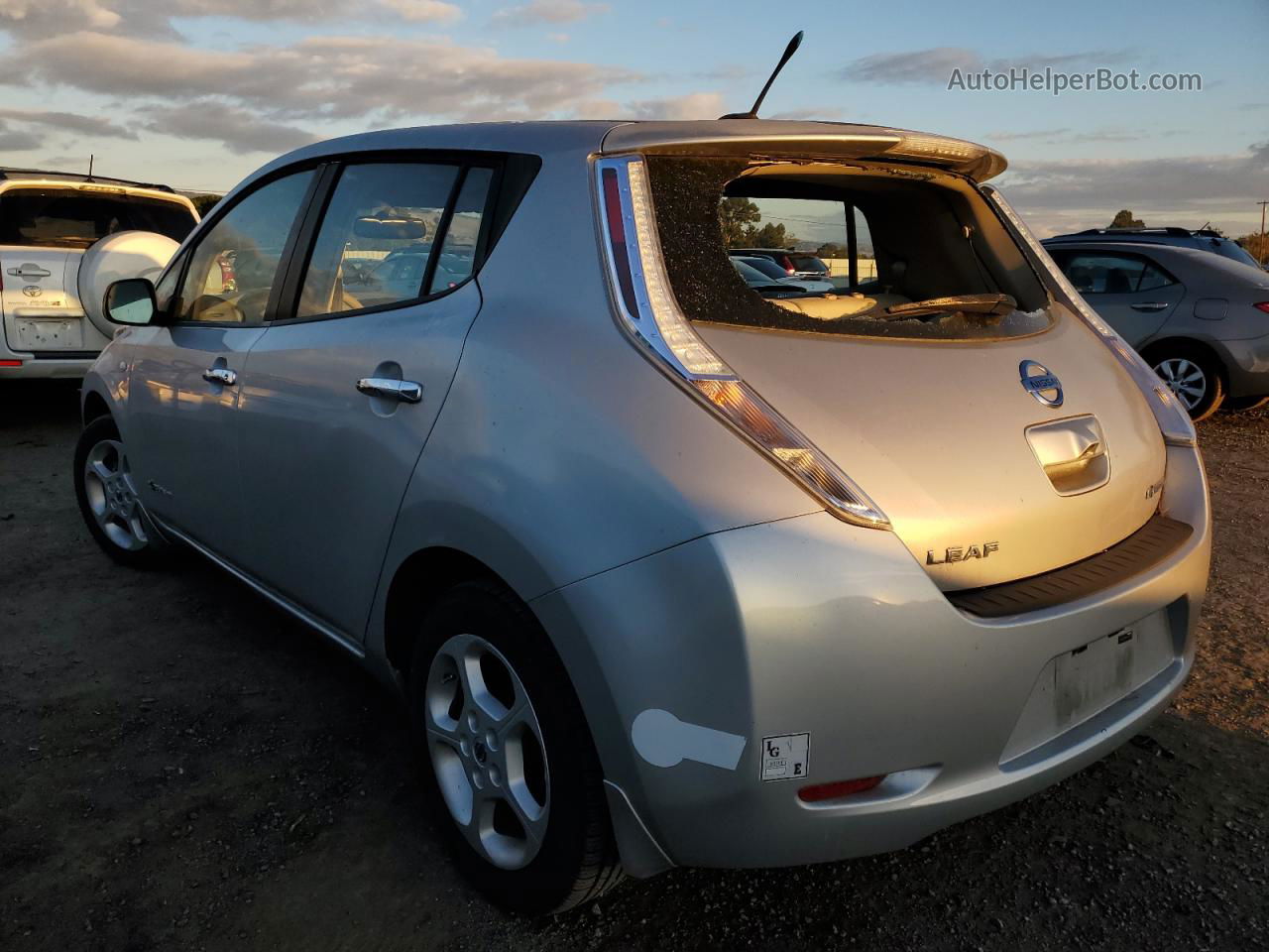 2011 Nissan Leaf Sv Silver vin: JN1AZ0CP2BT006101