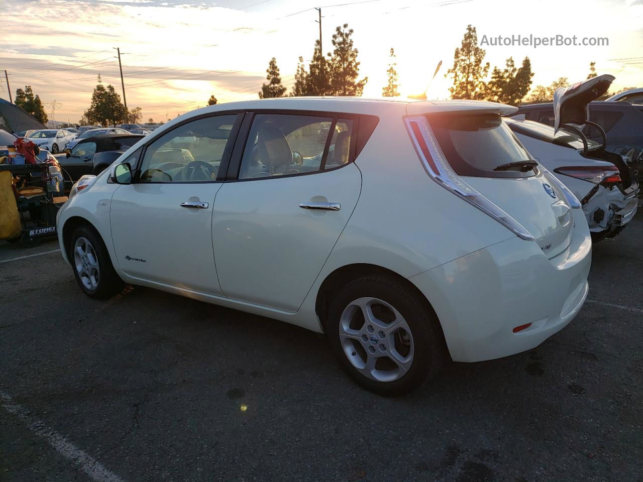 2011 Nissan Leaf Sv White vin: JN1AZ0CP2BT009077