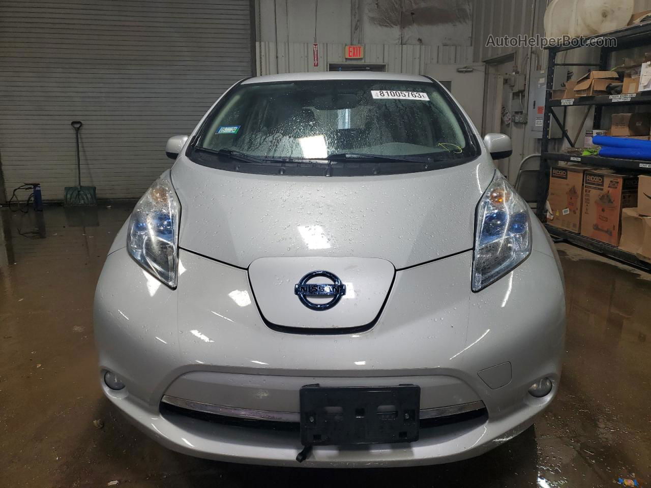 2011 Nissan Leaf Sv Серебряный vin: JN1AZ0CP4BT004821