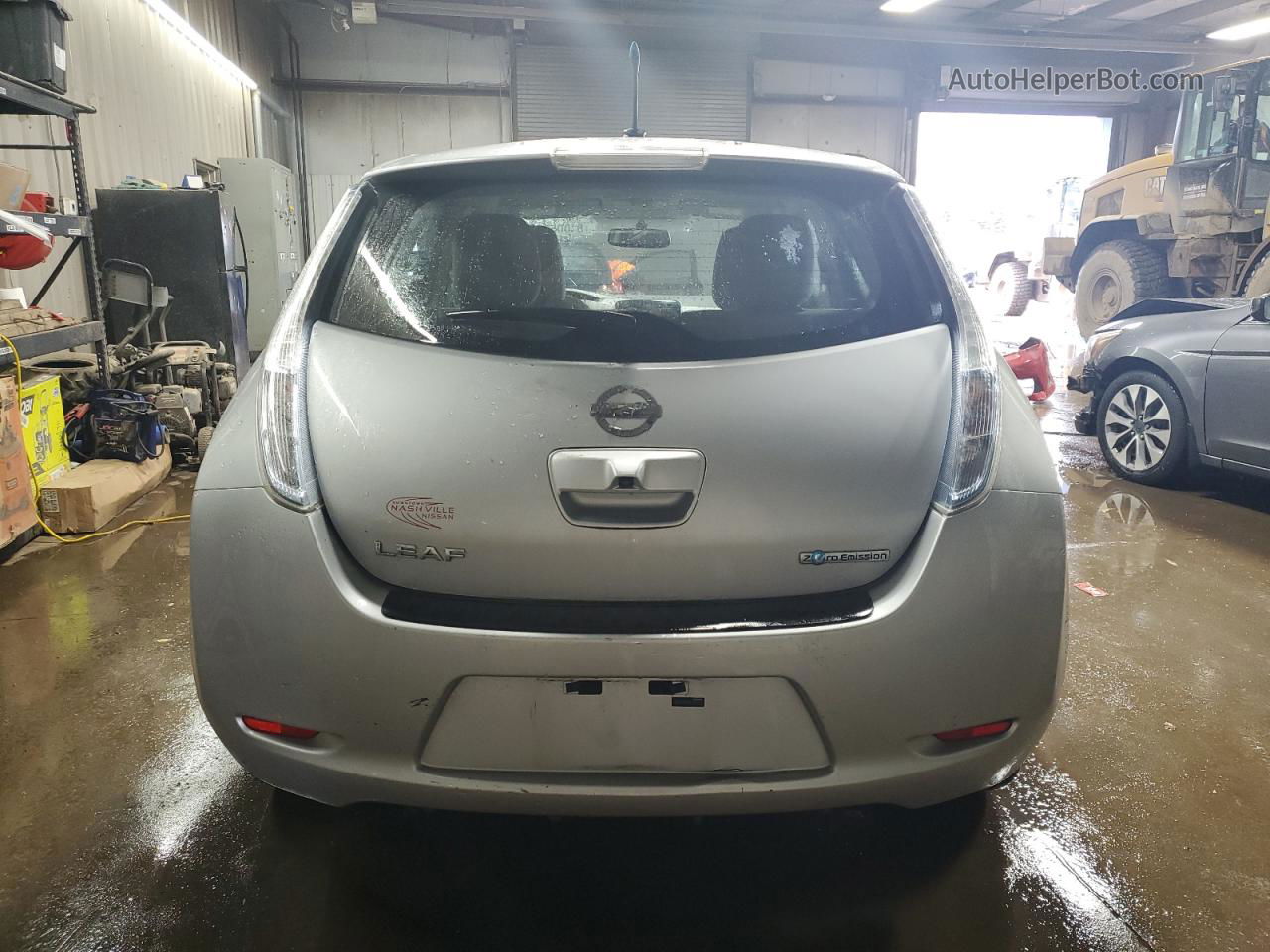 2011 Nissan Leaf Sv Серебряный vin: JN1AZ0CP4BT004821