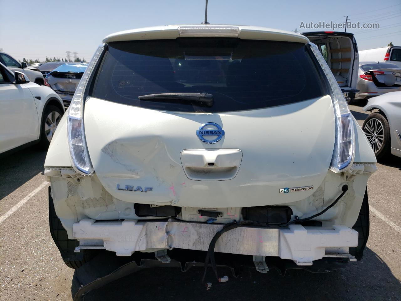 2011 Nissan Leaf Sv White vin: JN1AZ0CP4BT007525